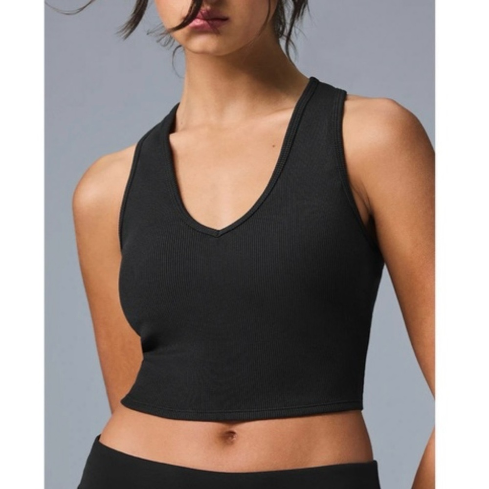 Alo Goddess Ribbed Cropped Tank - Picture 5 of 5